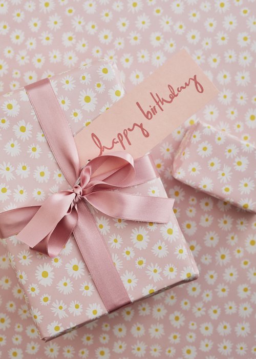 Pink Daisy Wrapping Paper