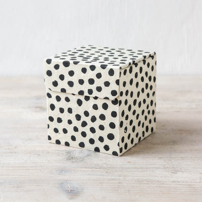 Dotted Paper Box - White & Black