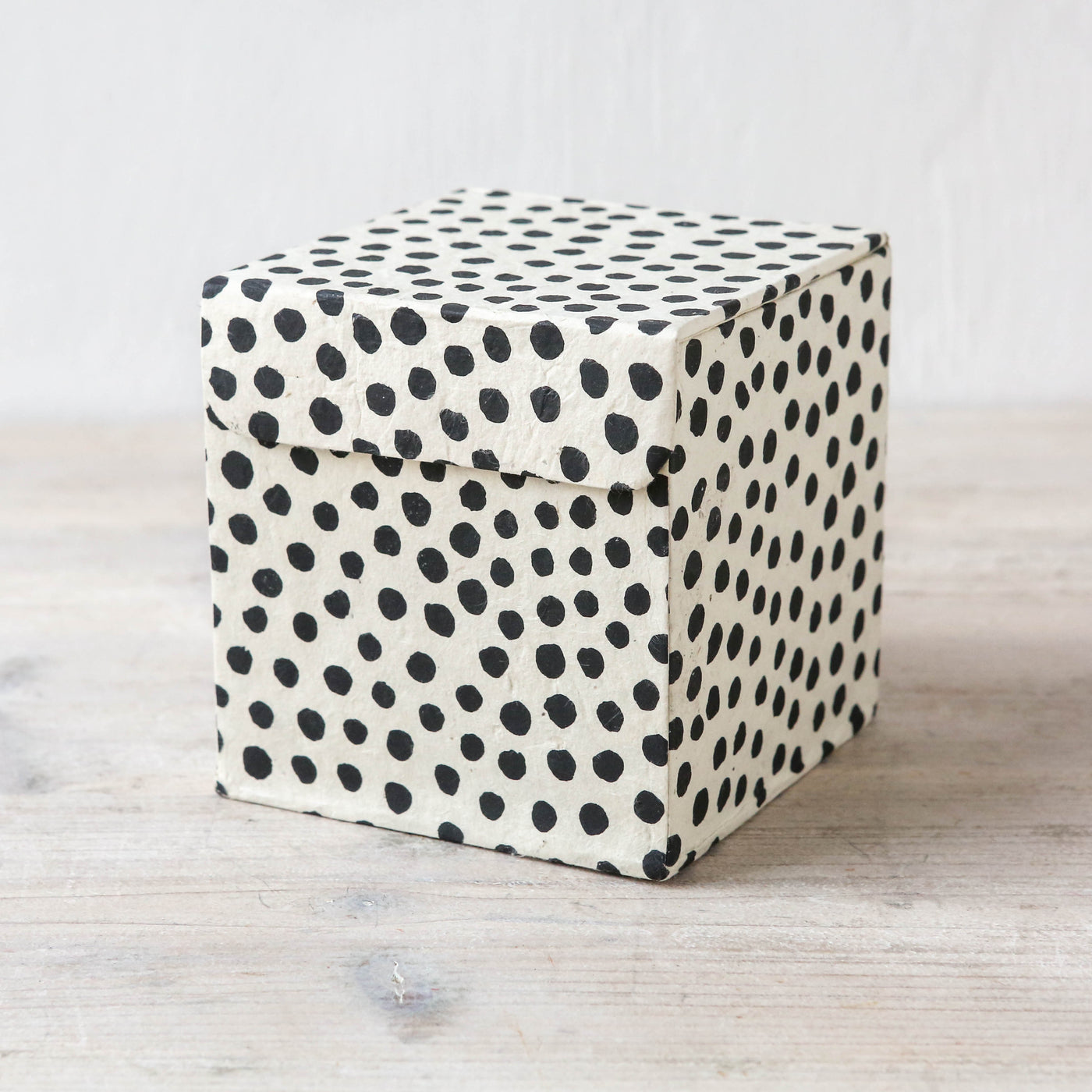Dotted Paper Box - White & Black