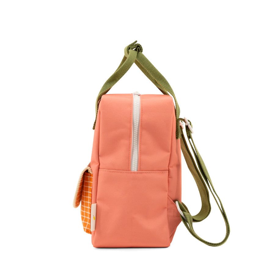 Small Envelope Farmhouse Backpack - Flower Pink