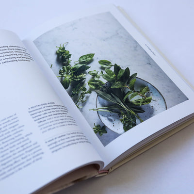 A Scented Life : Aromatherapy reimagined Book