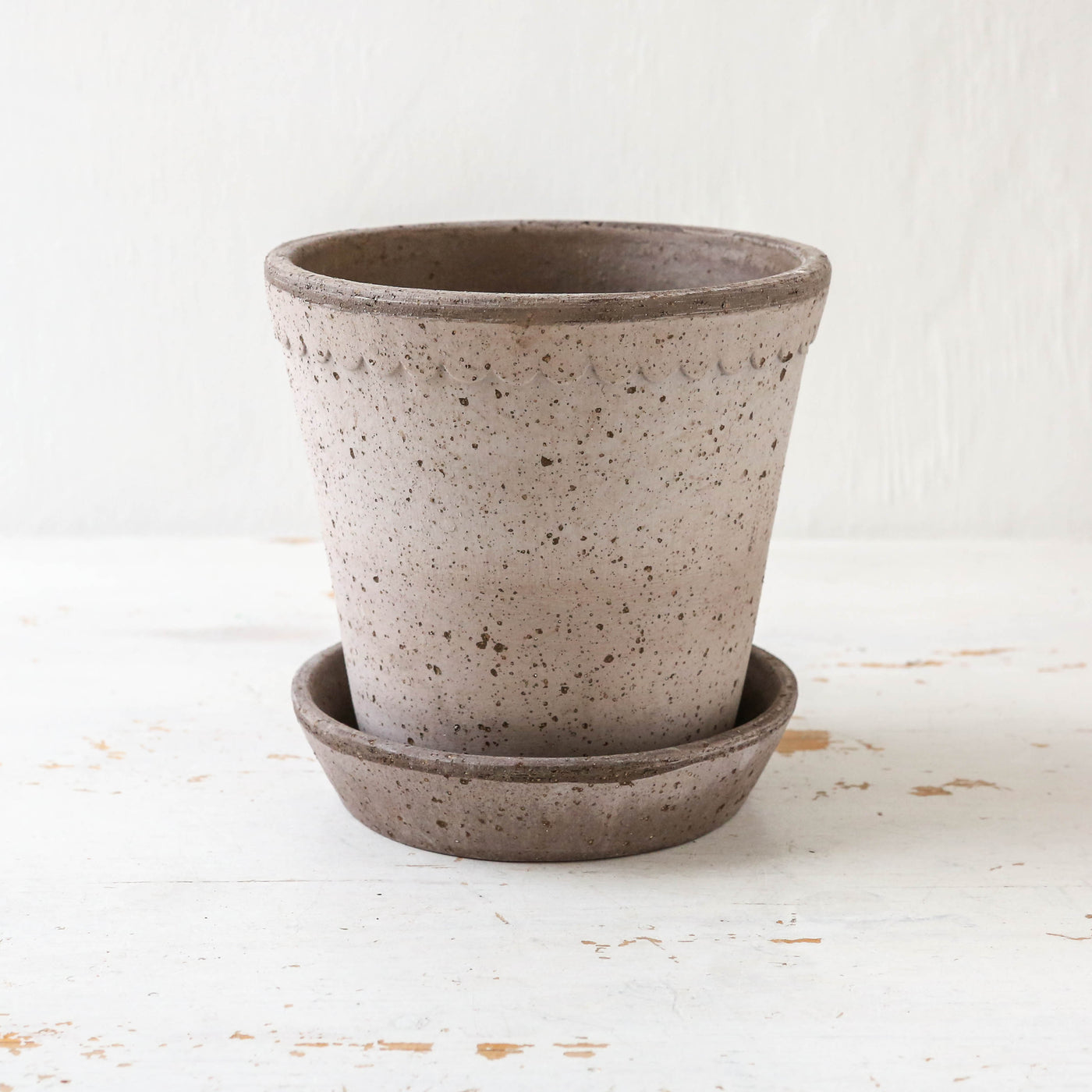 14cm Helena Plant Pot & Saucer - Grey