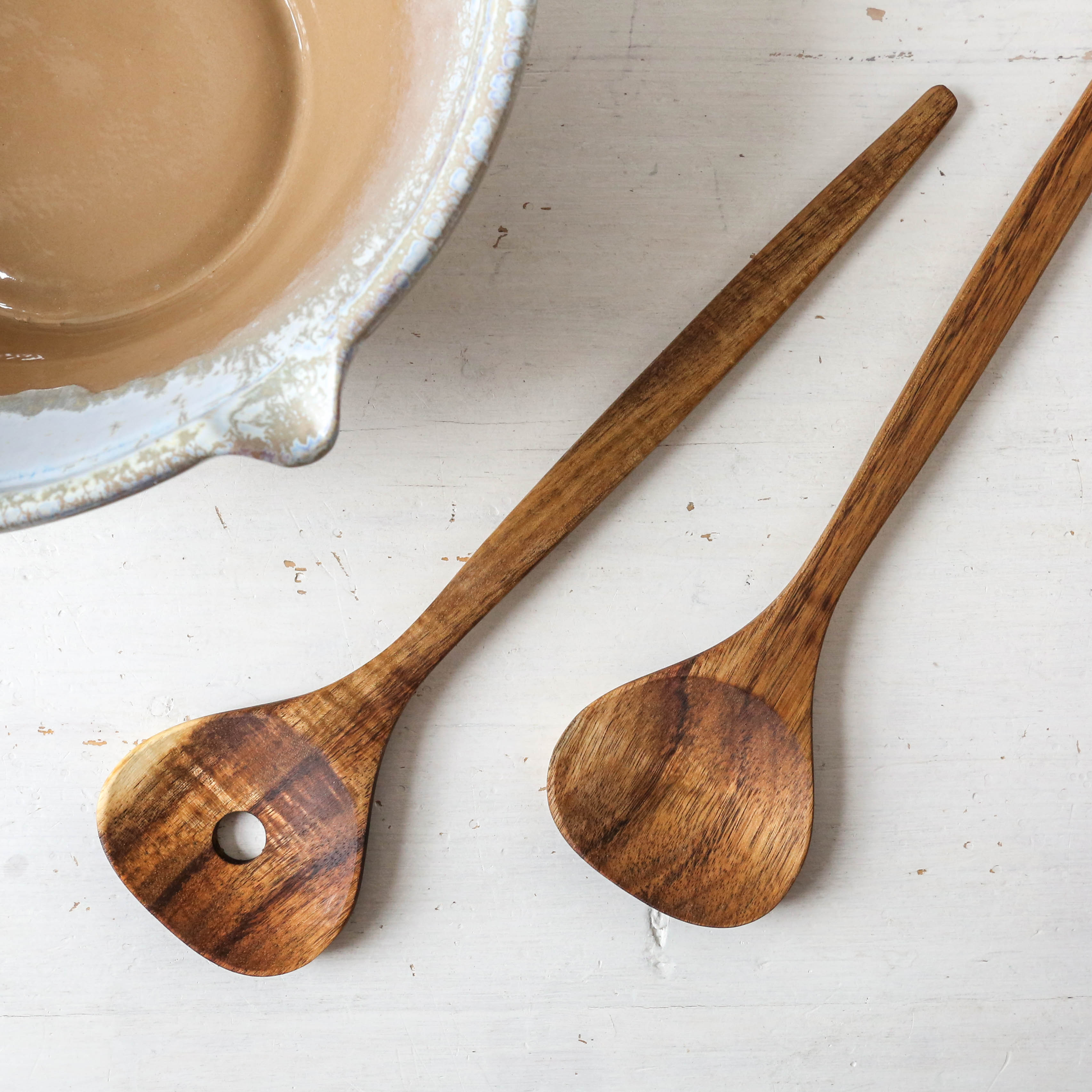 Acacia Wood Salad Servers Berylune