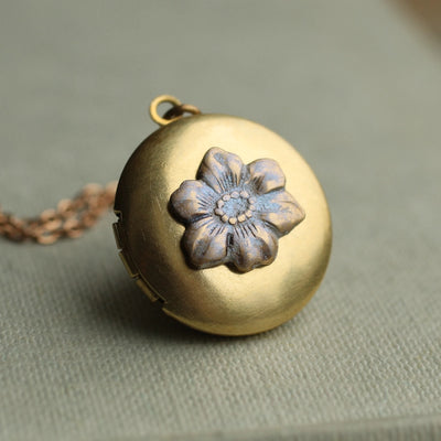 Forget-Me-Not Round Locket