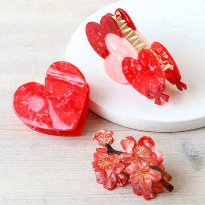 Hand Painted Cellulose Hair Claw - Marbled Heart
