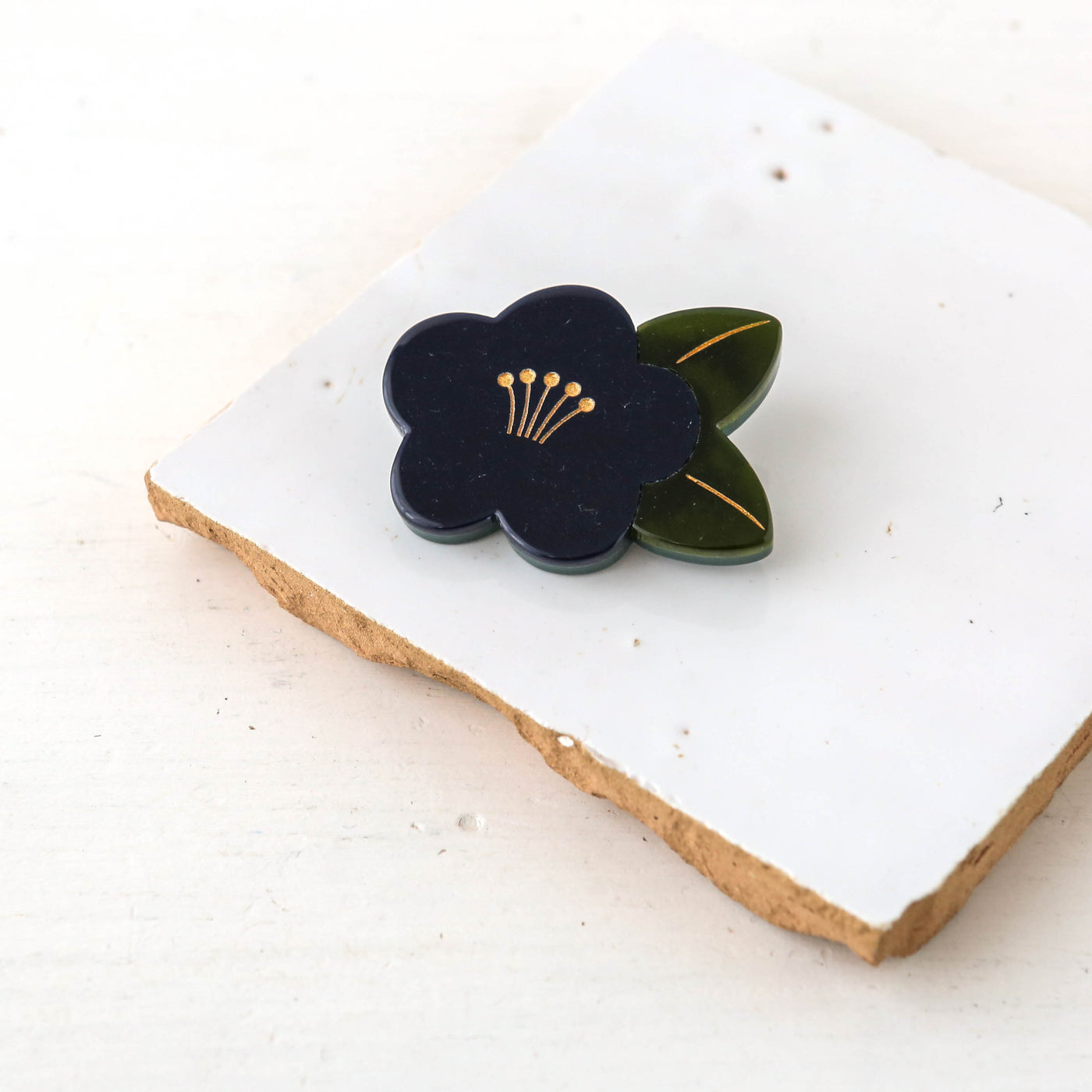Large Abstract Primrose Resin Flower Brooch