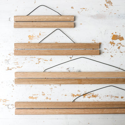 Magnetic Poster Hanging Rail - Oak