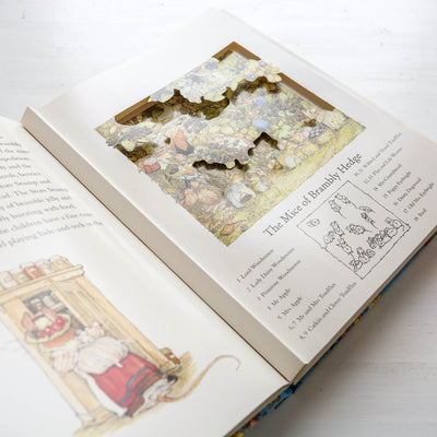 The Brambly Hedge Pop-Up Book