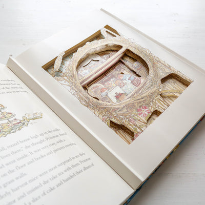 The Brambly Hedge Pop-Up Book