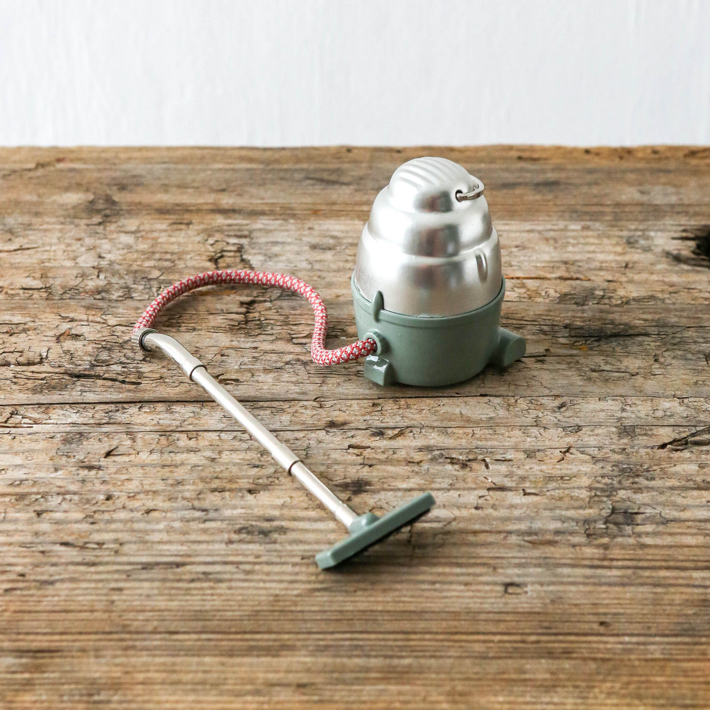 Maileg Vacuum Cleaner