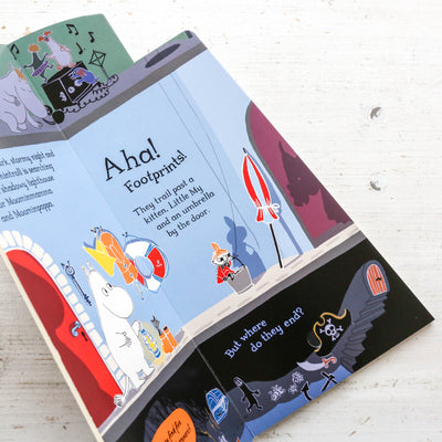 In the Lighthouse : A Lift-the-Flap Moomin Story