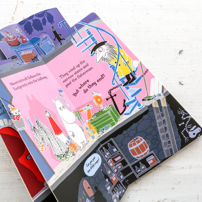 In the Lighthouse : A Lift-the-Flap Moomin Story