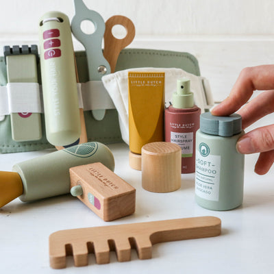 Wooden Toy Hairdresser set