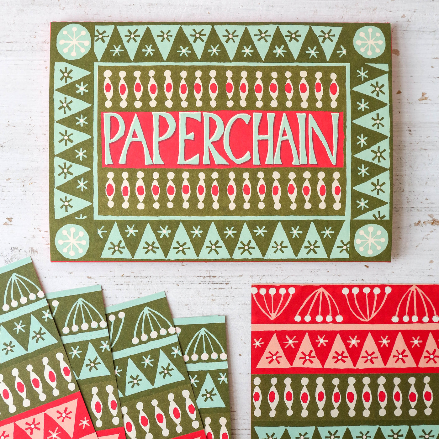 Cambridge Imprint Green and Red Paperchain Kit