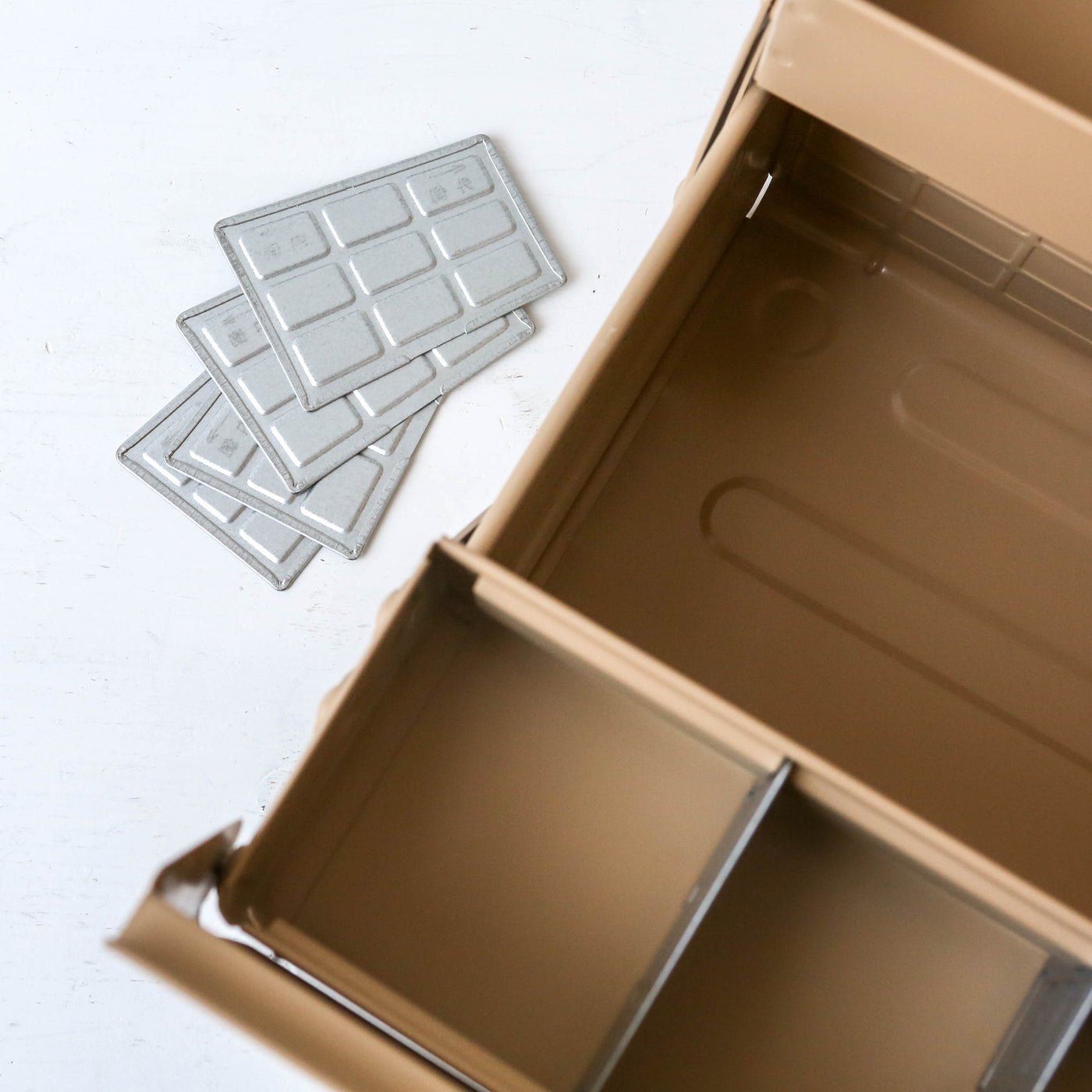 TOYO ST-350 Cantilever Steel Case - Beige