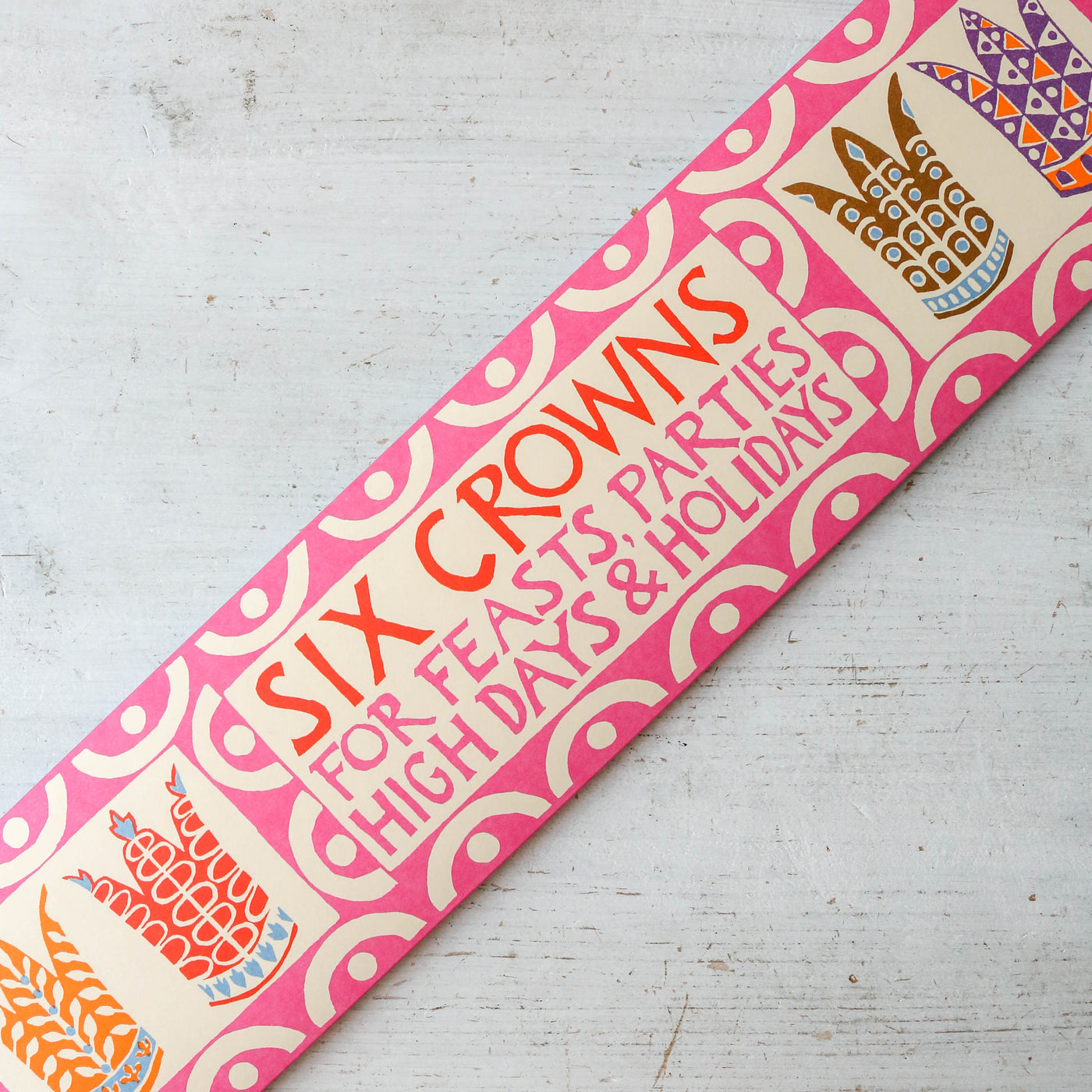 Cambridge Imprint Party Crowns - Pack of 6