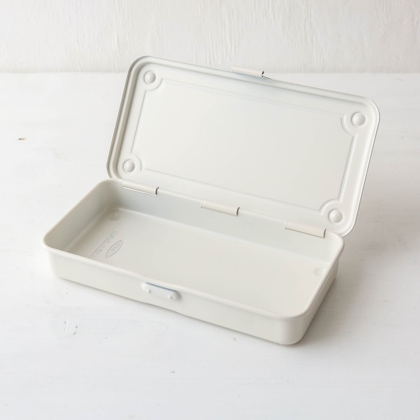 TOYO T-192 Steel Case - White