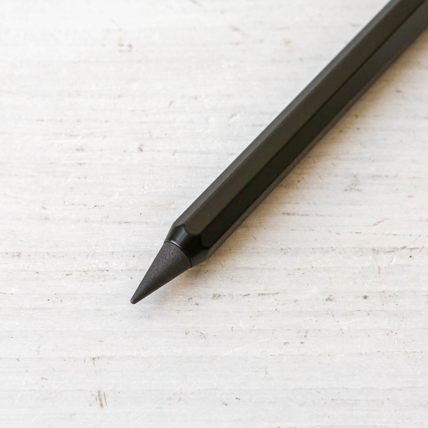 Metacil Metal Alloy Pencil
