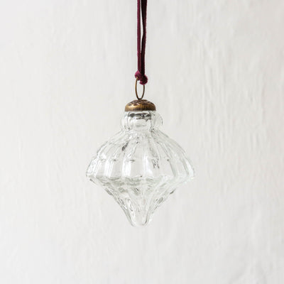 8cm Onir Glass Bauble