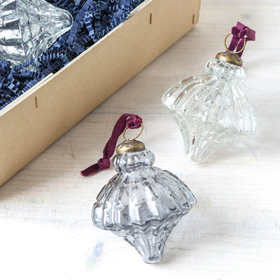 8cm Onir Glass Bauble