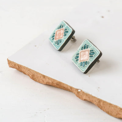 Majolica Hanawaku Tile Stud Earrings - Pink