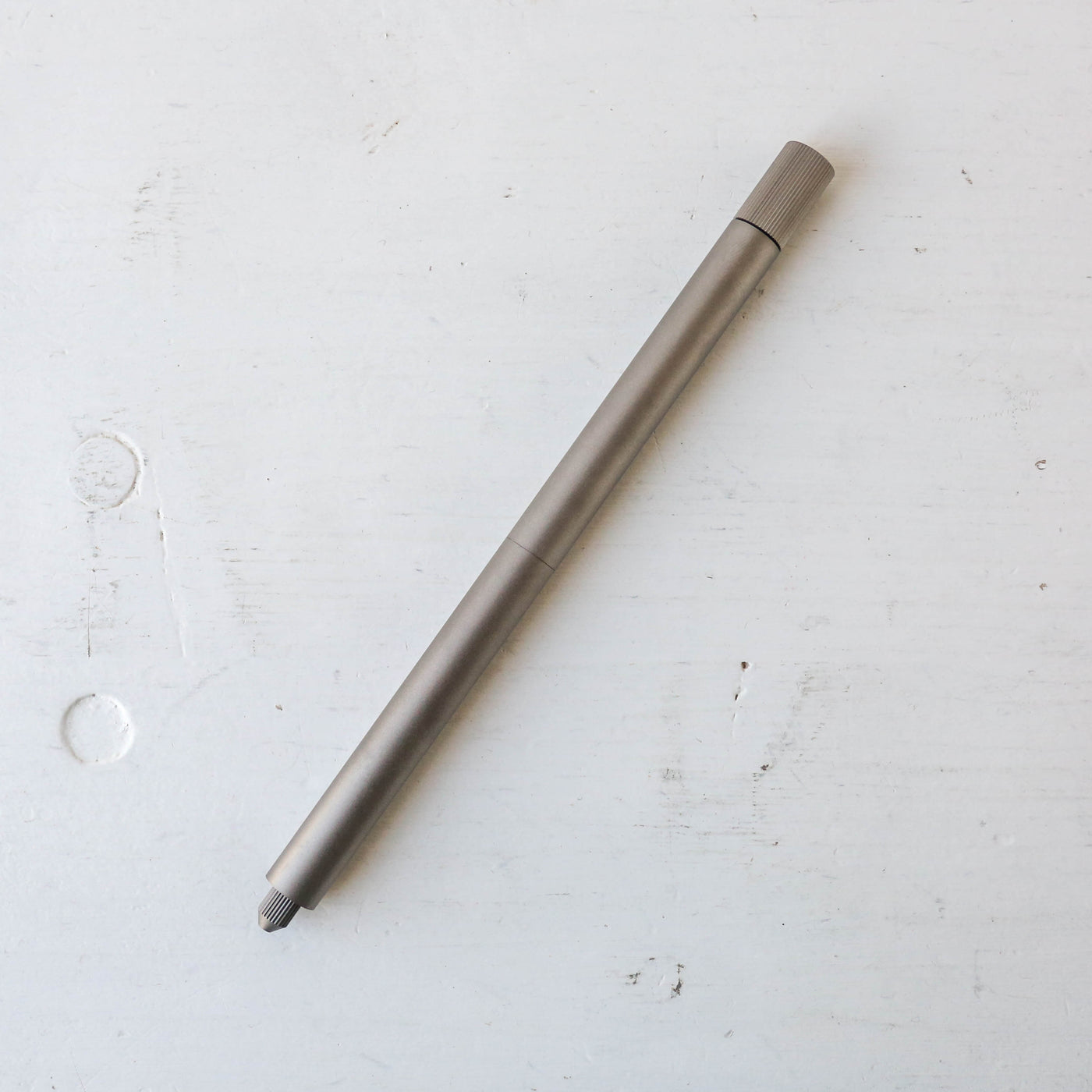 The Lumos Pro Duo Tip in Titanium - Two Refillable Pens with Multiple Tips