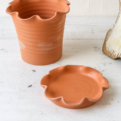 Small Frilly Plant Pot & Saucer - Terracotta