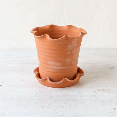 Small Frilly Plant Pot & Saucer - Terracotta