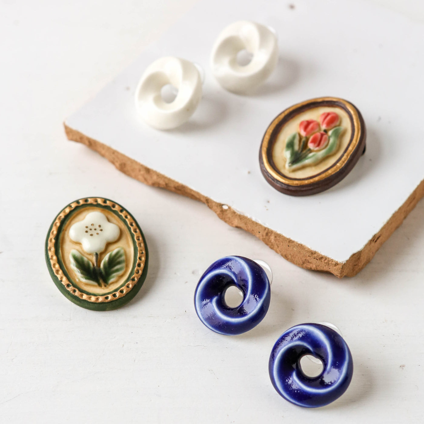 Kururi Ceramic Stud Earrings - White