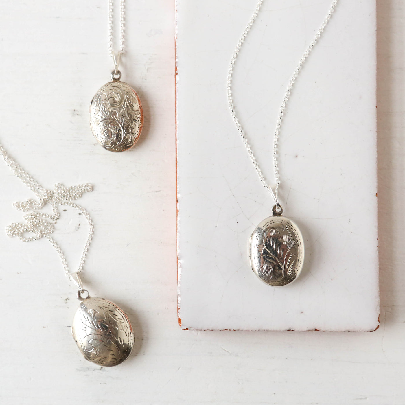 Silver Vintage Locket - Batch AA, Ovals