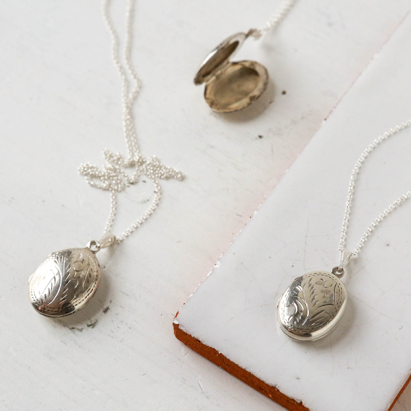 Silver Vintage Locket - Batch AA, Ovals