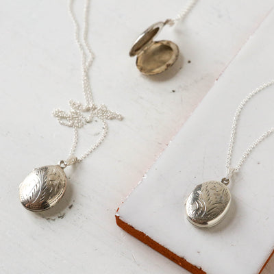 Silver Vintage Locket - Batch AA, Ovals