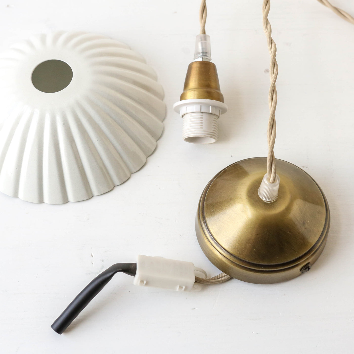 Small Pendant Lamp 'Ingrid' - Antique White