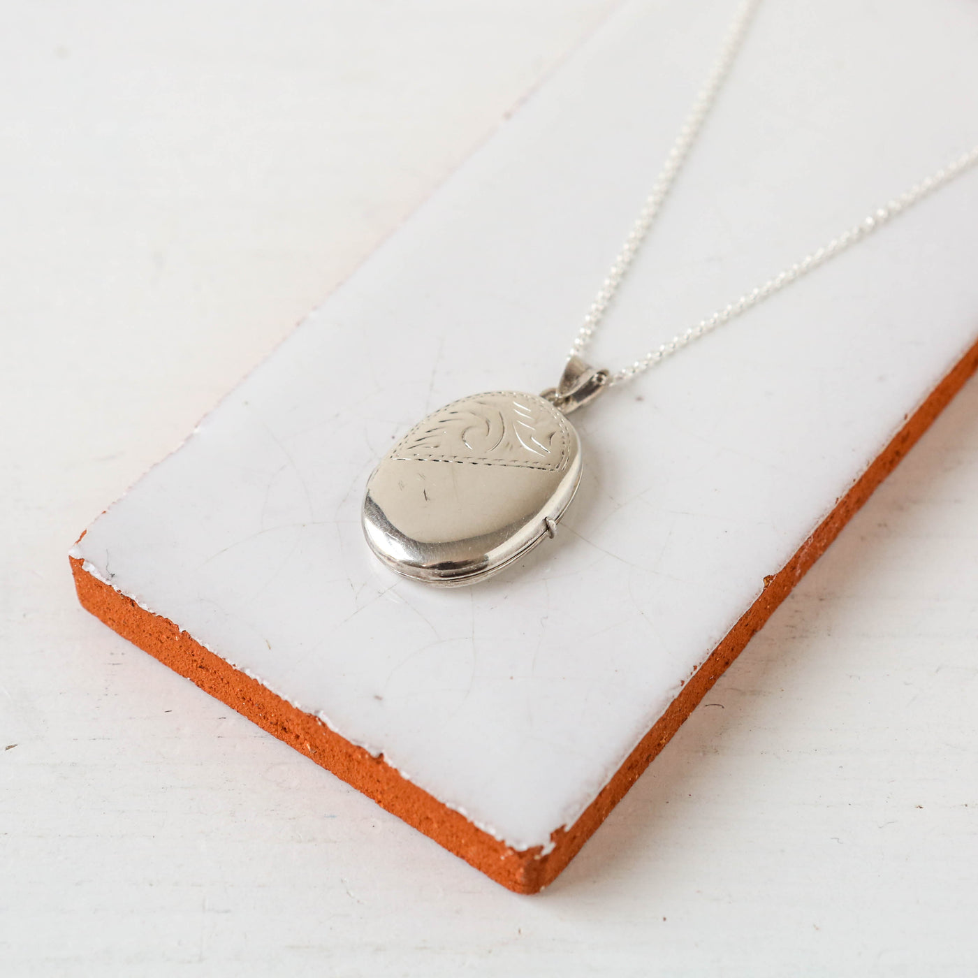 Silver Vintage Locket - Batch DD, Mixed