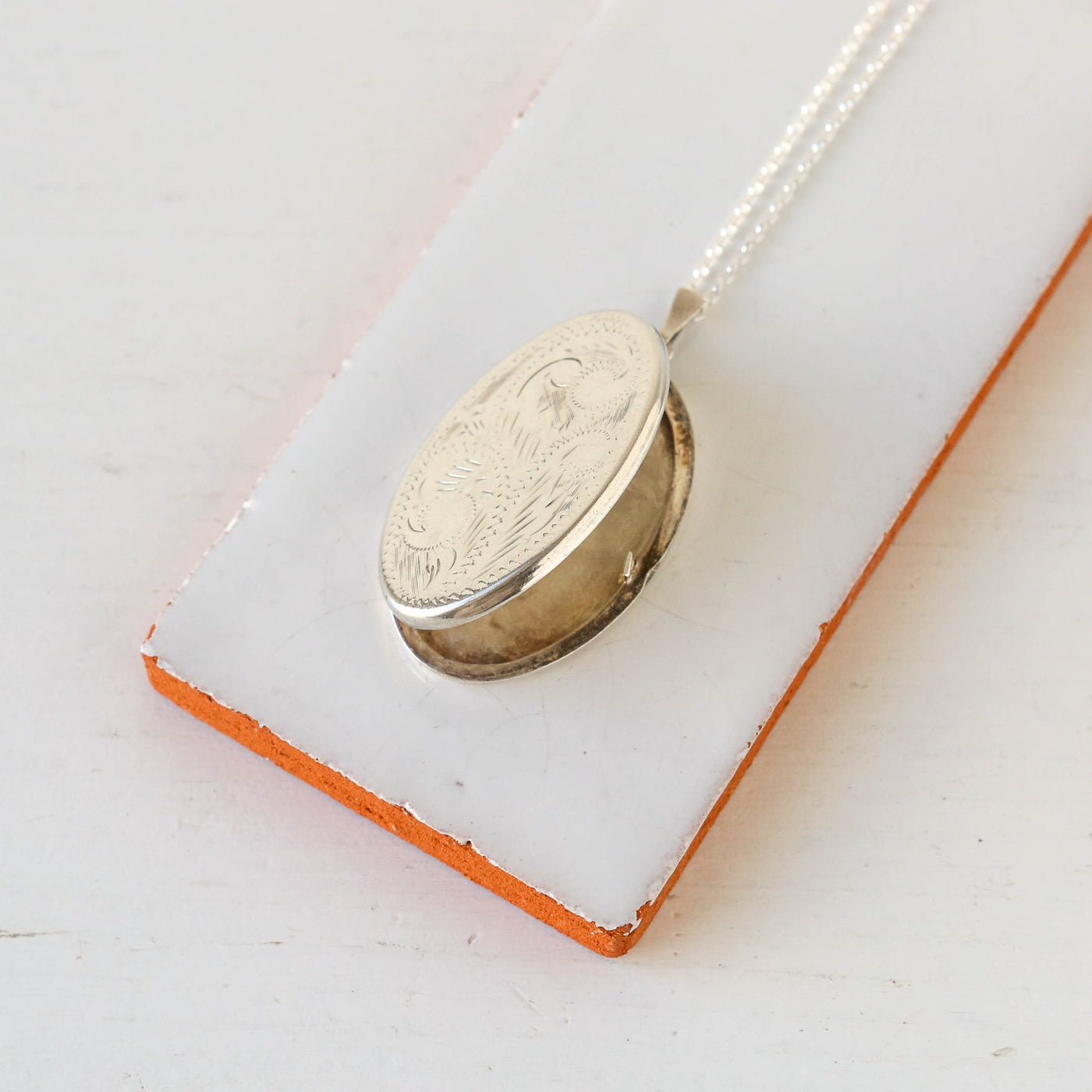 Large Vintage Silver Locket - Oval Swirl D