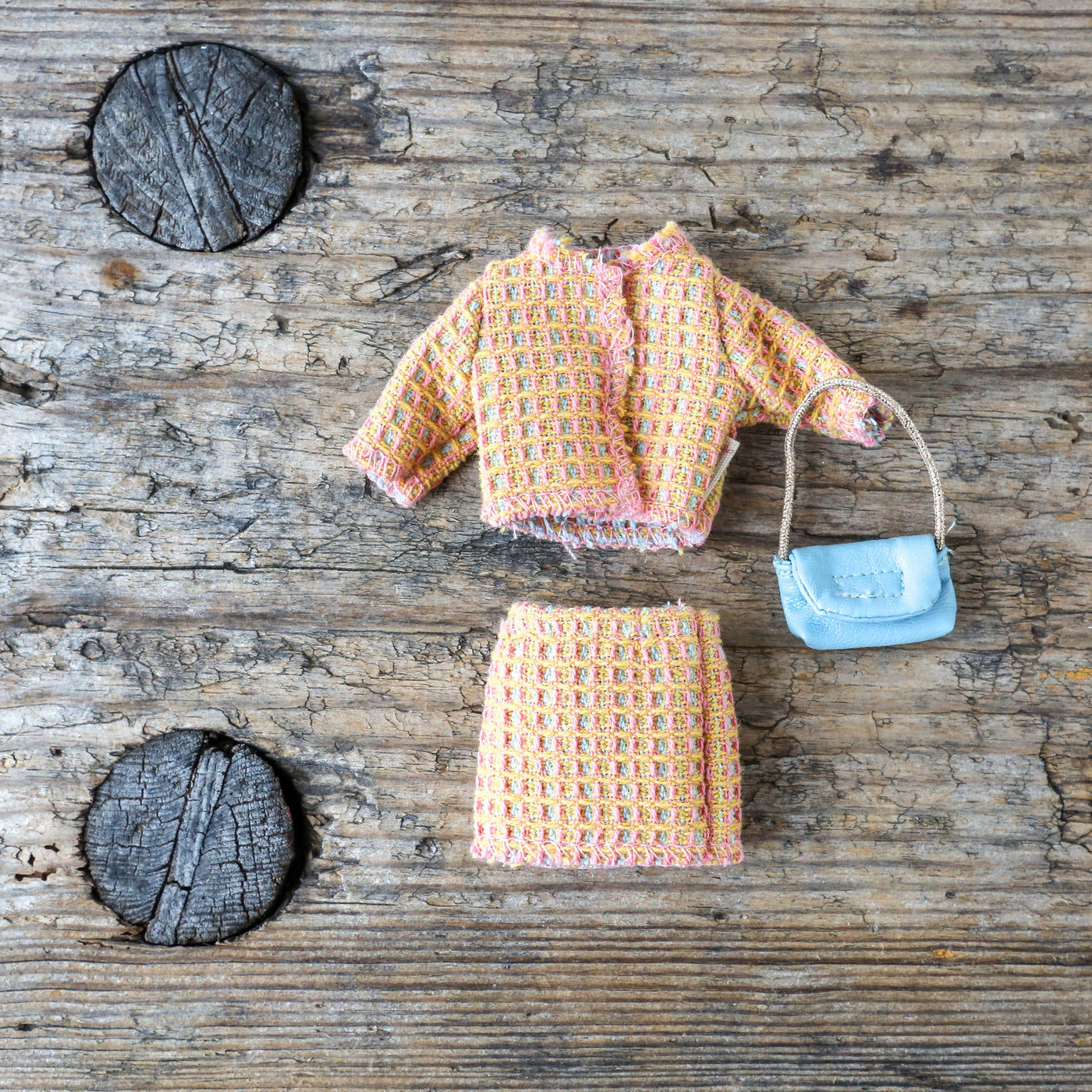 Suit for Mum Mouse