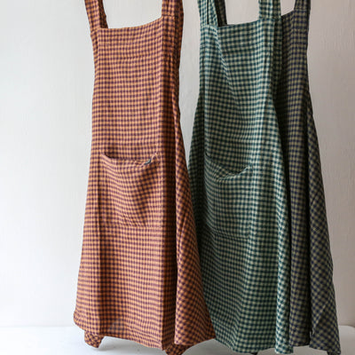 Linen Cotton Crossback Apron - Ink