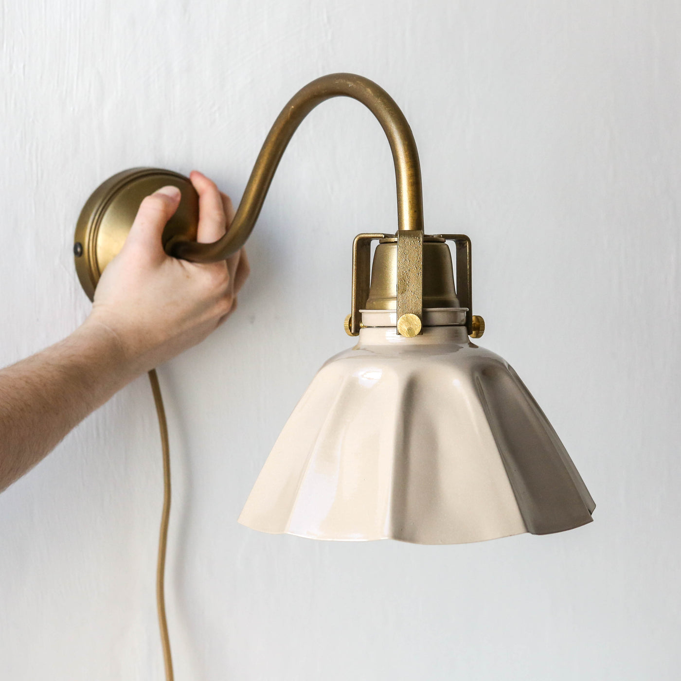Fluted Metal Wall Lamp 'Margareta'