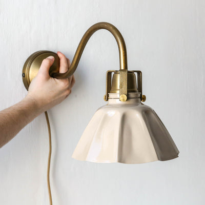 Fluted Metal Wall Lamp 'Margareta'