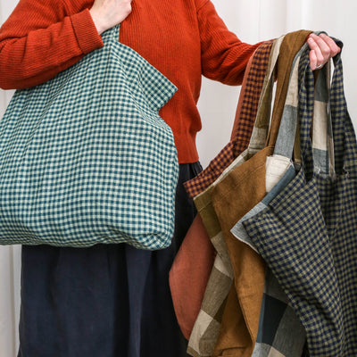 Washed Linen Cotton Sloppy Shoulder Bag - Ink Gingham