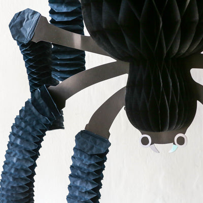 Huge Honeycomb Spiders - Pack of 3