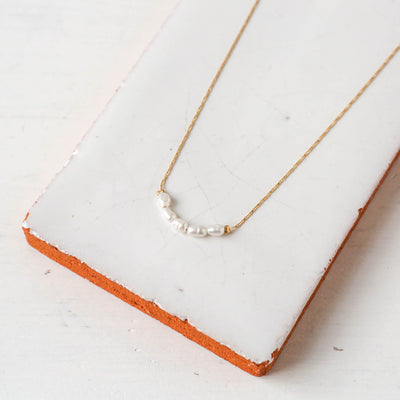 Jonit Dainty Gold Necklace - White Pearl