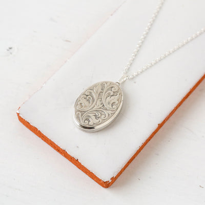 Silver Vintage Locket - Batch D, Ovals