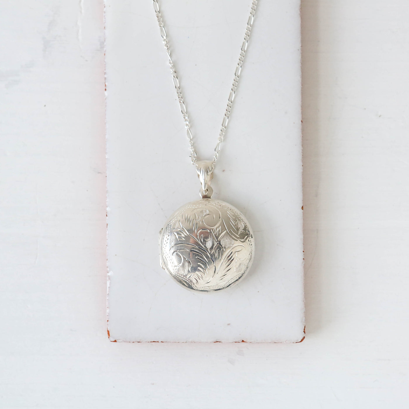 Large Vintage Silver Locket - Round Swirl B