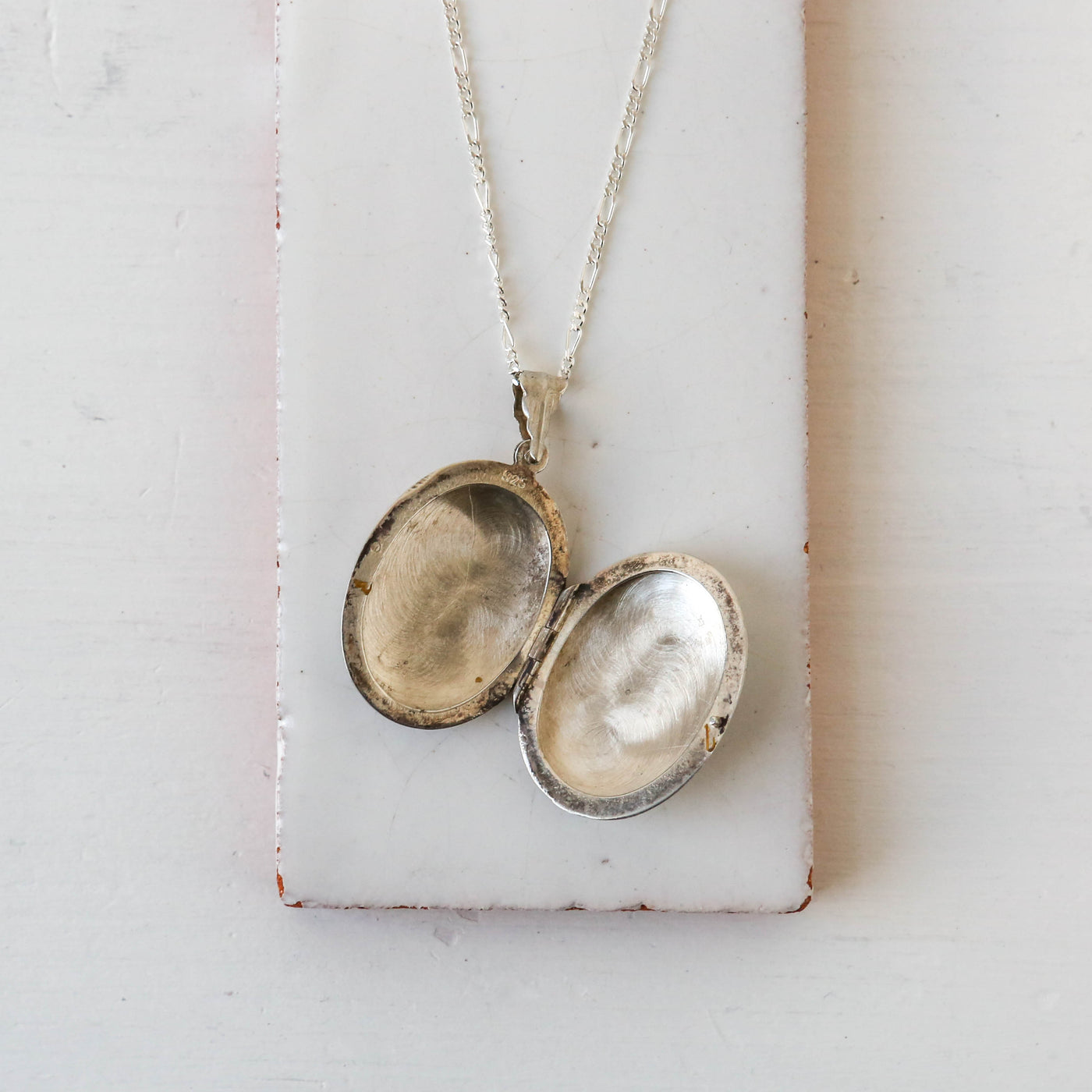 Large Vintage Silver Locket - Oval Swirl