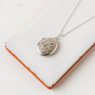 Silver Vintage Locket - Batch H, Ovals