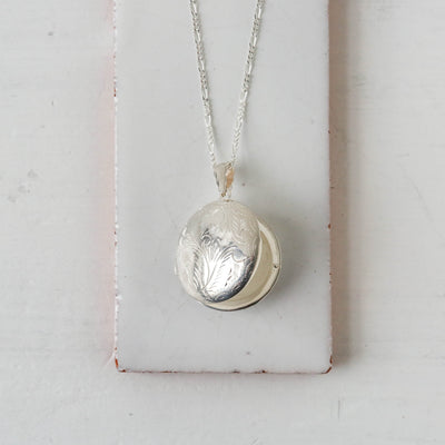 Large Vintage Silver Locket - Round Swirl A