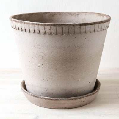 30cm Helena Plant Pot & Saucer - Grey LOCAL PICK UP ONLY