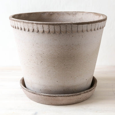 30cm Helena Plant Pot & Saucer - Grey