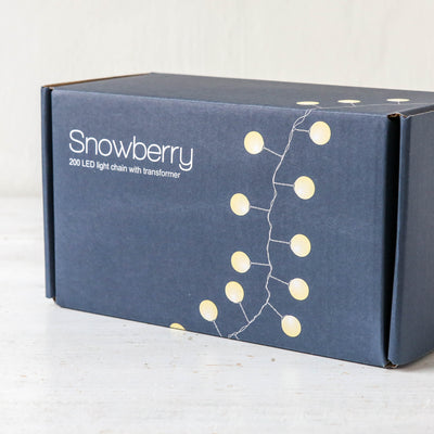Mains Powered Wire Snowberry Cluster Lights - 200 lights 3m